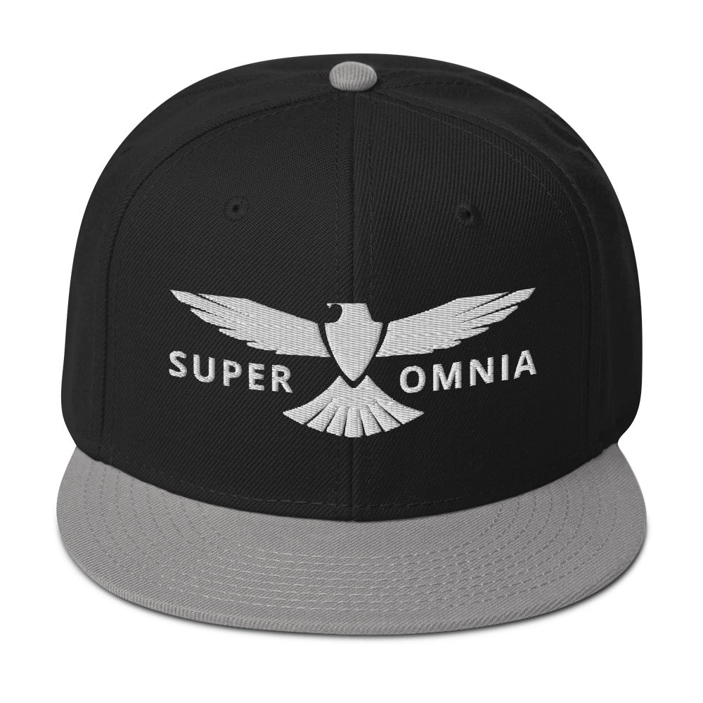 Snapback Hat Eagle "SUPER OMNIA" White One Size above all,adjustable,animal motif,bold design,eagle,focus,freedom,iconic,independence,premium quality,resilience,snapback hat,soar,statement piece,street style,strength,unique design,unisex,vision